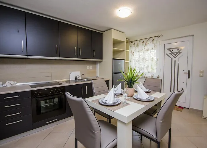 Kasta Οφρύνιο